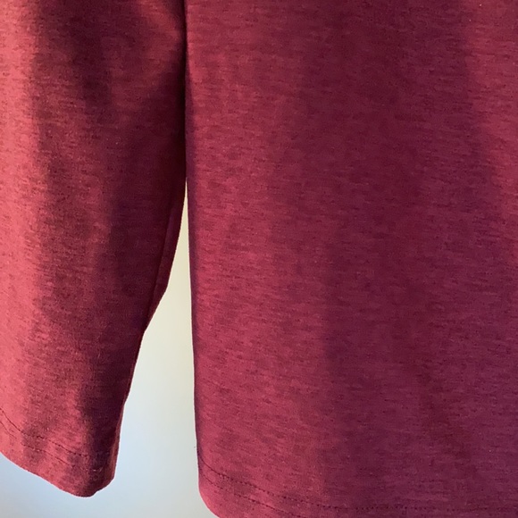 Youth Reebok shirt - Picture 5 of 6